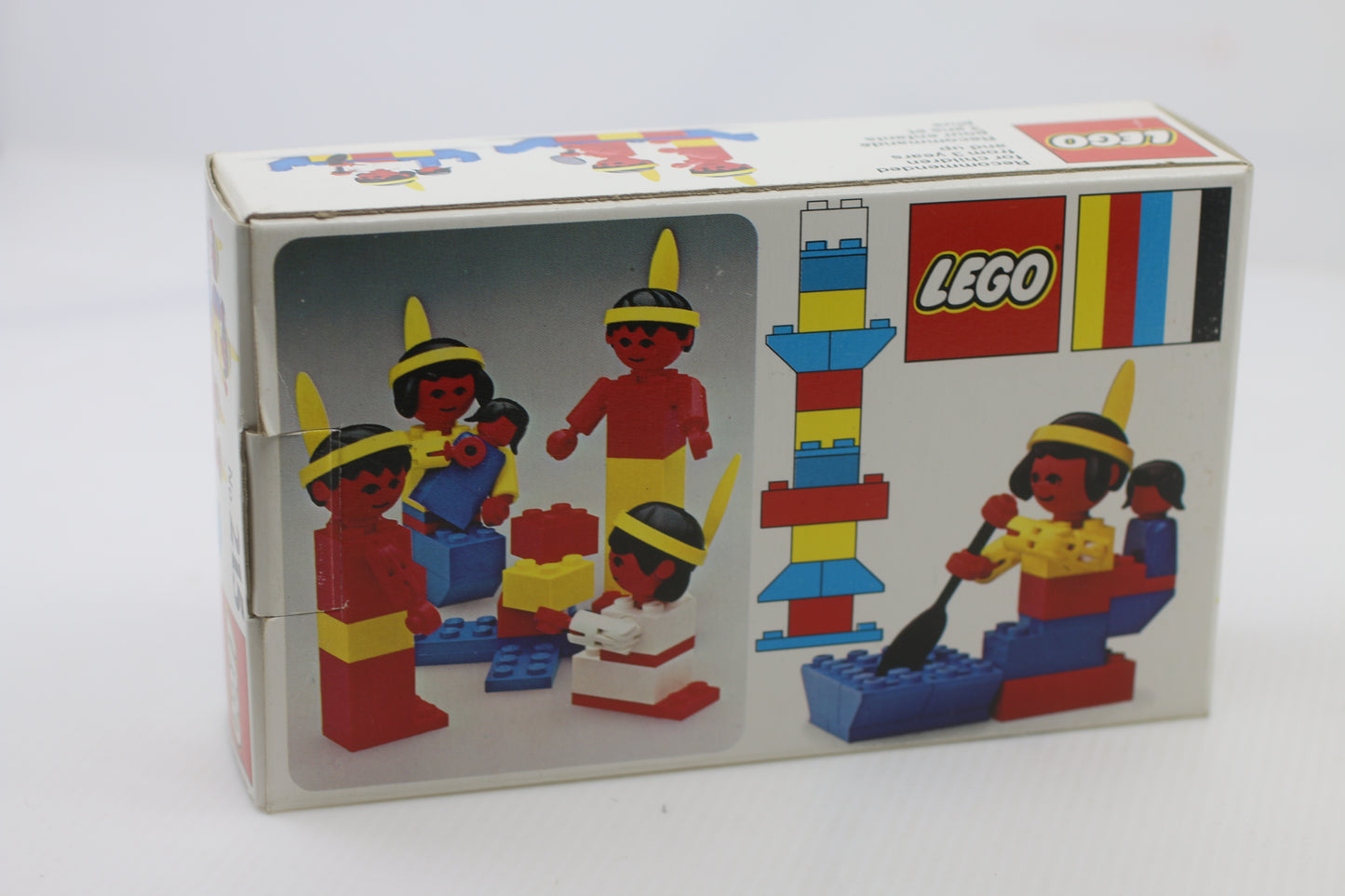 LEGO Building Set With People: Red Indians (215) samsonite Canada vintage