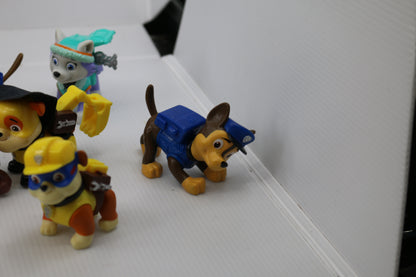 PAW PATROL ACTION FIGURES LOT Toys PVC Figurines Puppy Dog MOVING PARTS Jointed