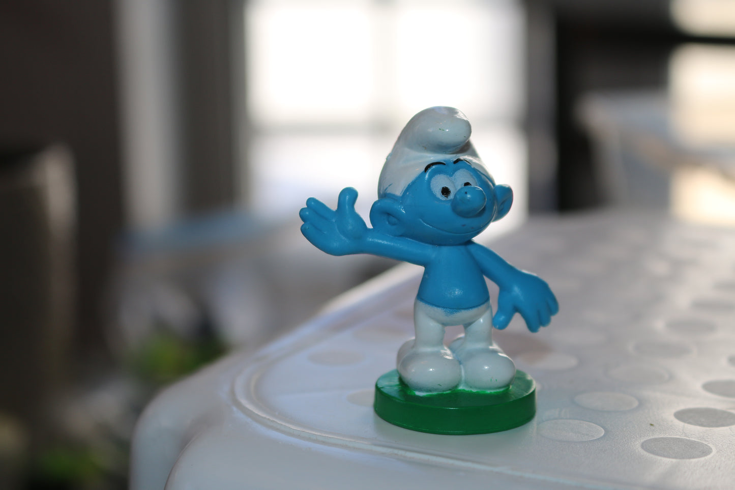 2010 smurfs belgium 2.5" green base peyo Schtroumpfs mini figure toy