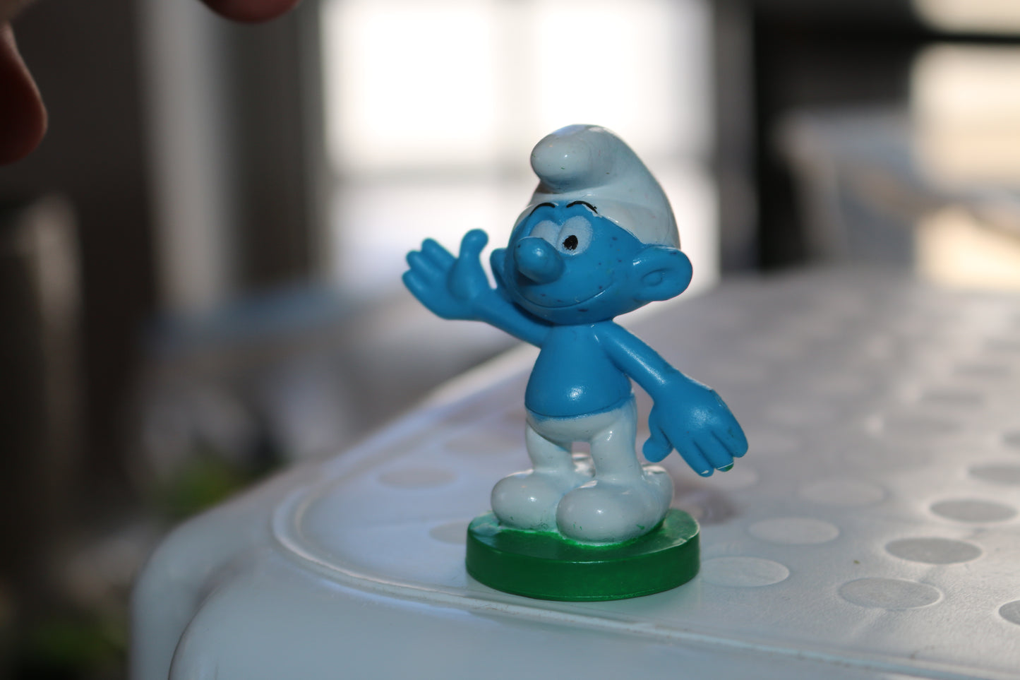 2010 smurfs belgium 2.5" green base peyo Schtroumpfs mini figure toy