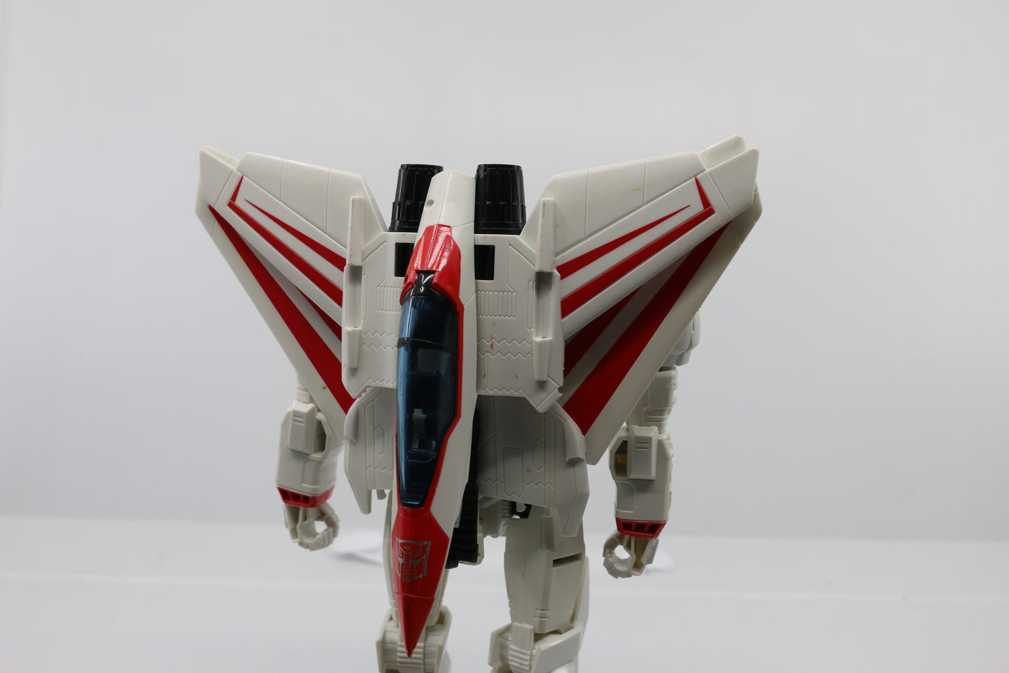 Transformers Generations Thrilling 30th Leader Class Jetfire Action Figure Used