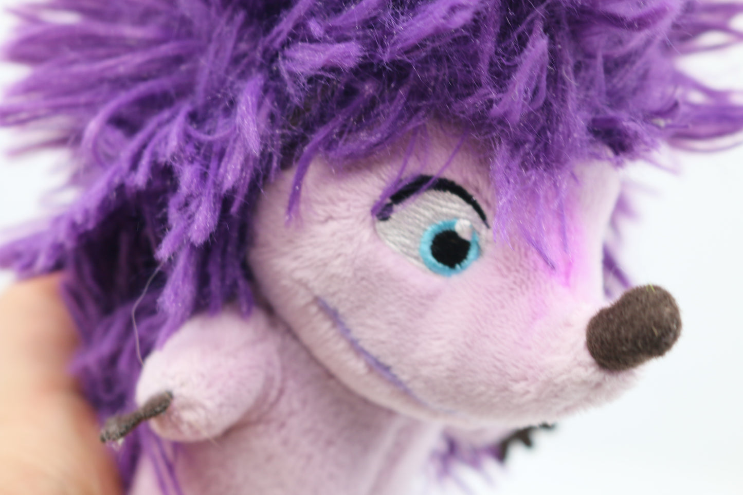 2017 Ferdinand UNA 7" Plush Stuffed Toy Purple Hedgehog Blue Sky Cineplex