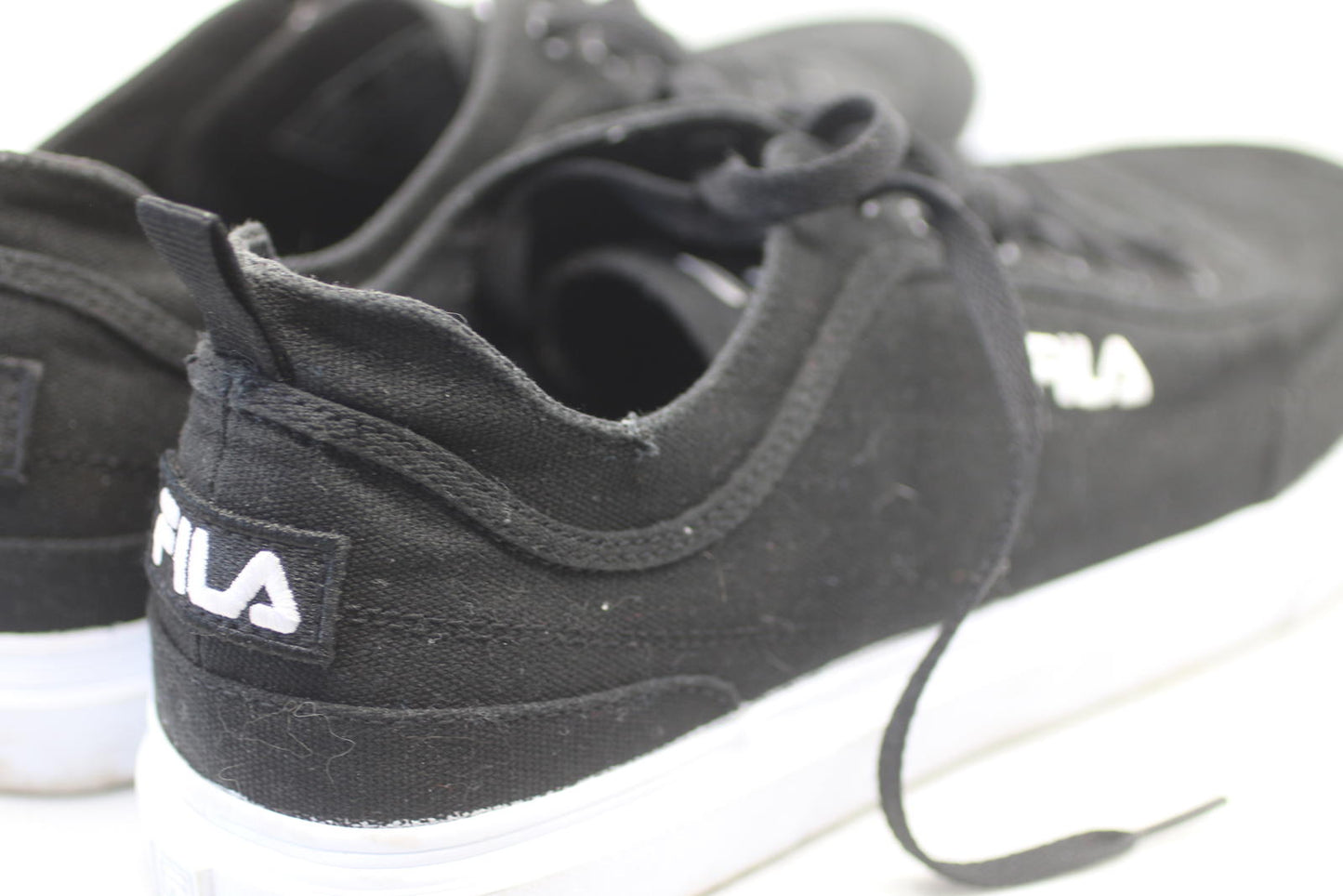 FILA Black Canvas Sneakers Men’s Size 13 Coolmax Memory Foam Casual Skate Shoes