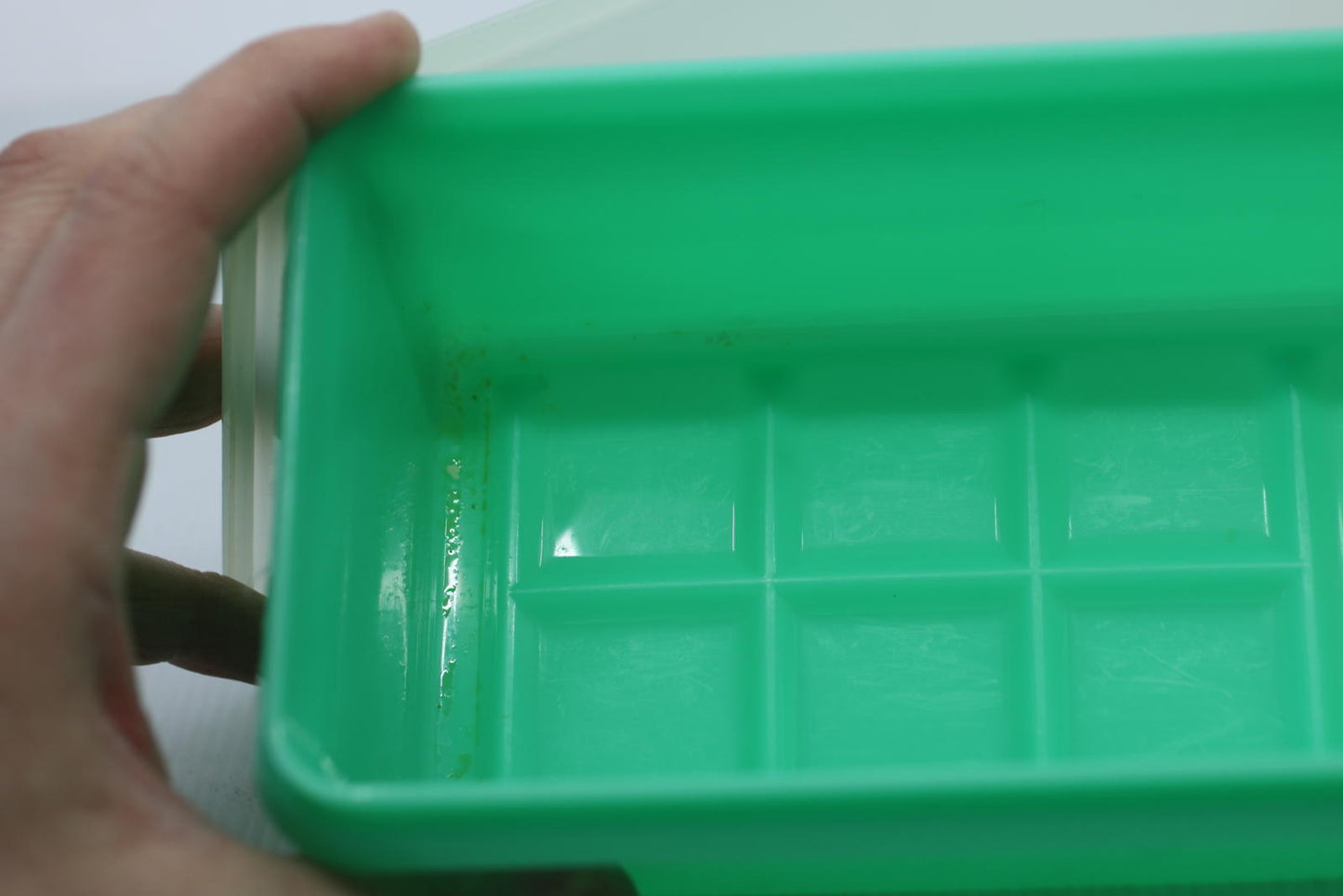 Vintage Green Tupperware Celery Vegetable Keeper Crisper #892-2 w/ Lid 893-1