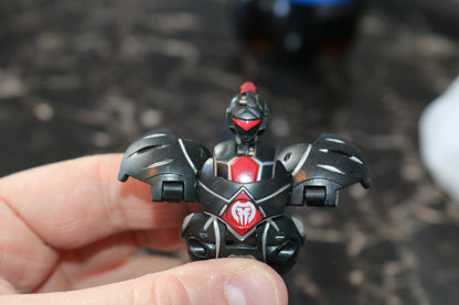 Bakugan Aranaut Darkus Red Gundalian Invaders DNA  (RARE)