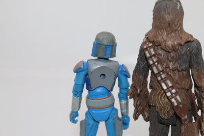 Star Wars 2004 Chewbacca Figure + Clone Wars Mandalorian Warrior toy Figure