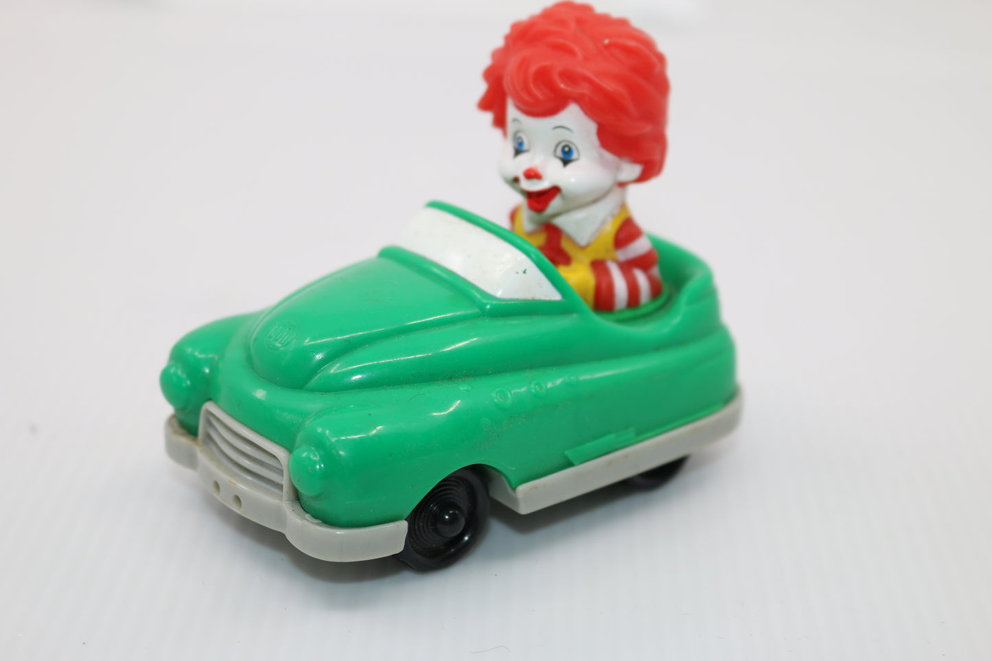 2008 McDonald’s Ronald McDonald Green Sport Car Happy Meal Toy