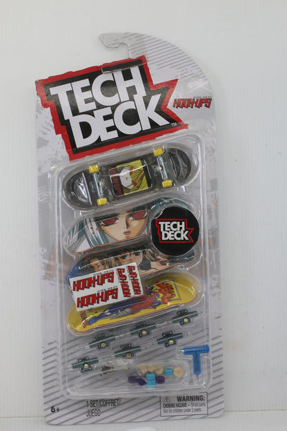 New Tech Deck 4 Pack Hook-Ups Skateboards Fingerboards Anime Girl Robot