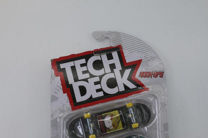 New Tech Deck 4 Pack Hook-Ups Skateboards Fingerboards Anime Girl Robot