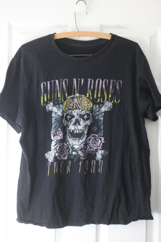 Guns N Roses 1988 Tour Skull Tee Black bLACK T-SHIRT