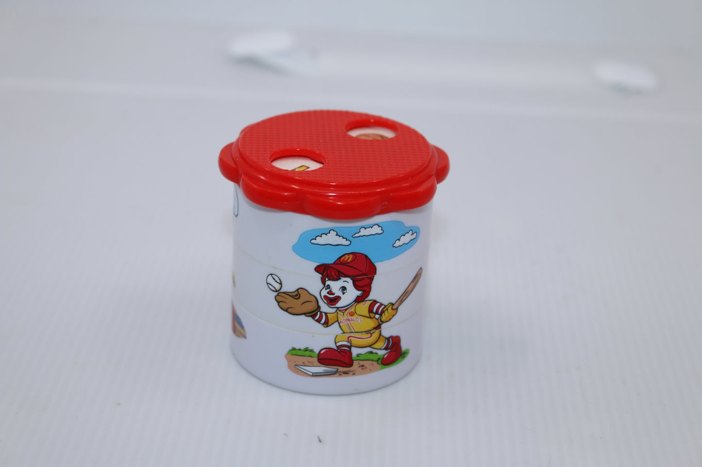 Baby Ronald Picture Matching Puzzle / 2006 McDonald's Meal Toys  Red Variant