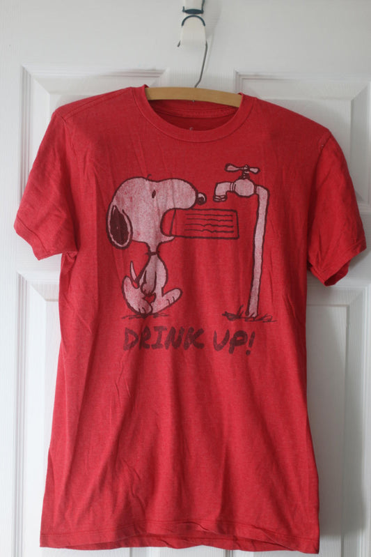 Red Snoopy Drink Up Peanuts Tee Small T-Shirt w/ 'Drink Up!'