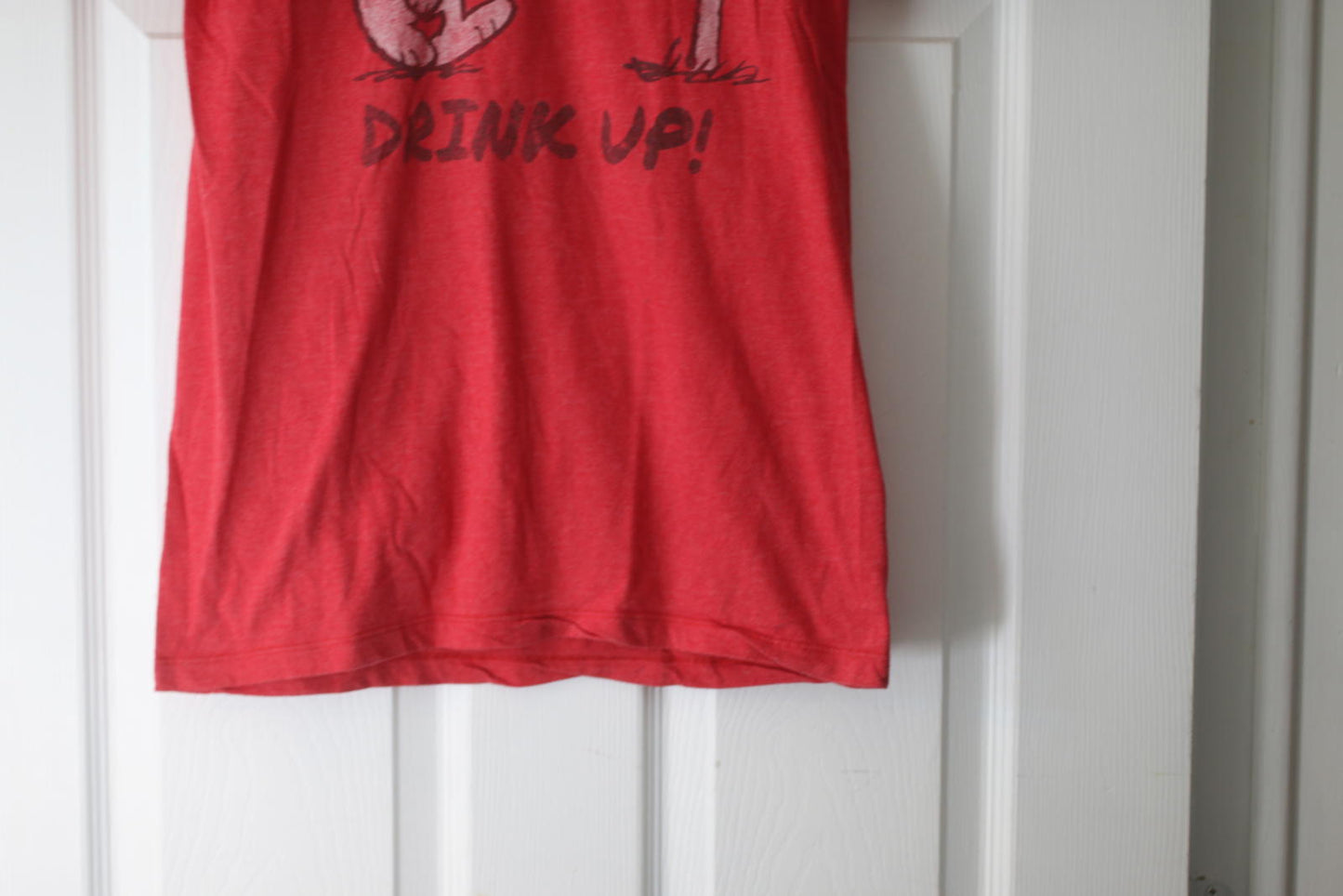 Red Snoopy Drink Up Peanuts Tee Small T-Shirt w/ 'Drink Up!'