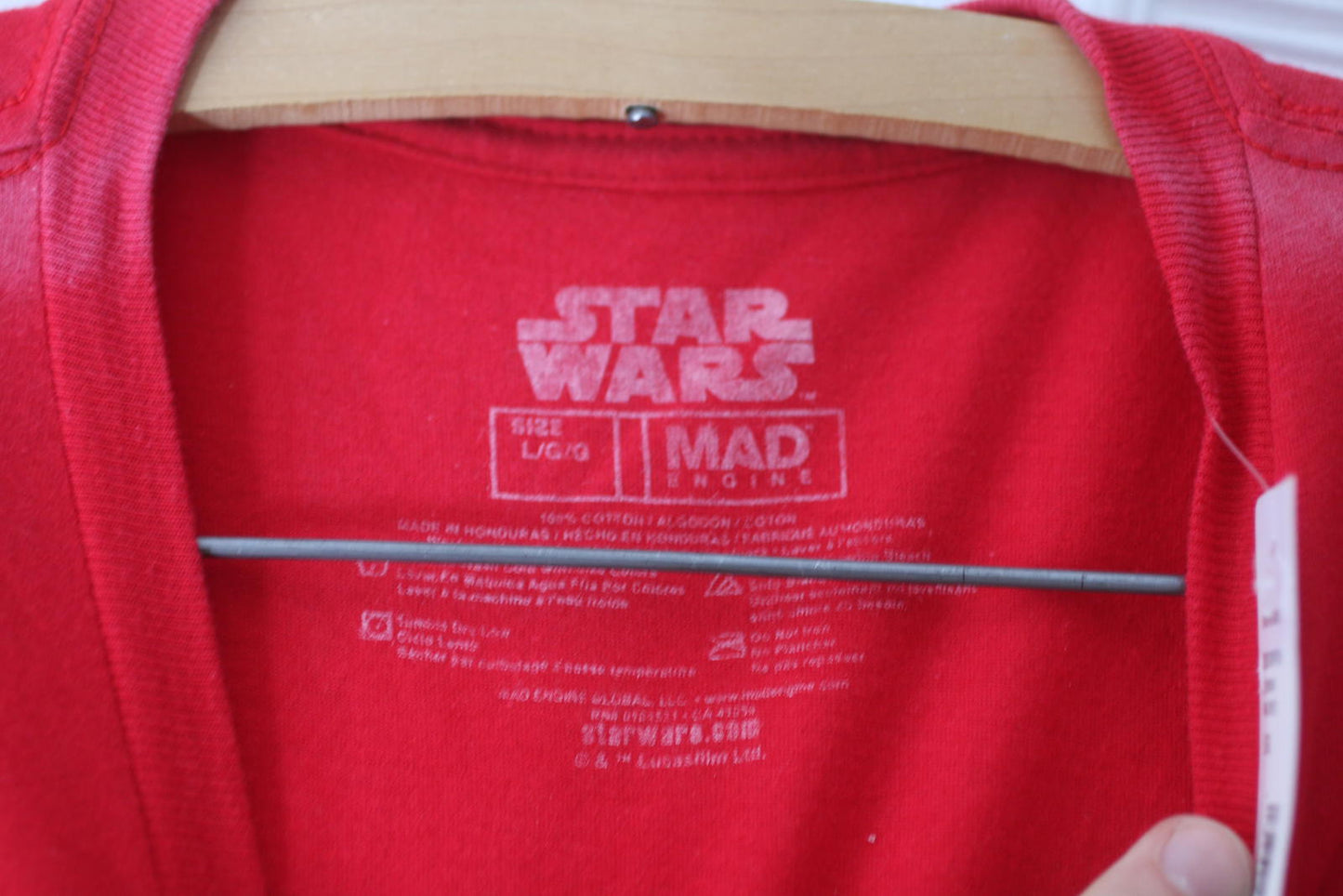 Star Wars Graphic T-Shirt with Darth Maul Print L MAD Engine