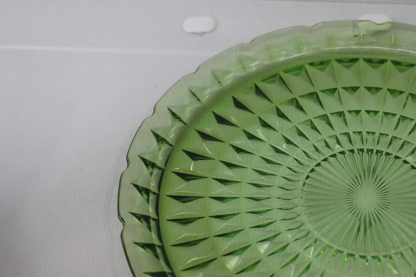 Vintage Uranium Depression Glass Cake Stand Plate Green Vaseline Glows Under UV