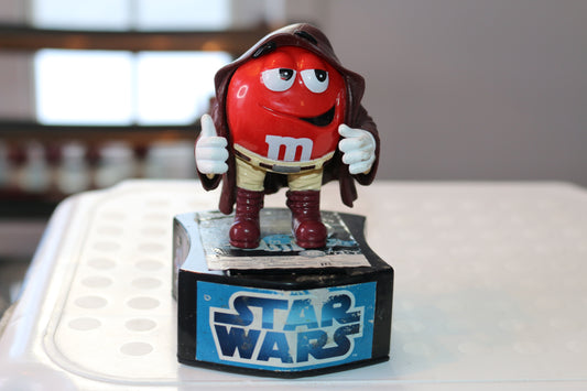 Star Wars Jedi OBI WAN KENOBI M&M Candy Bank Small Collectible Figurine