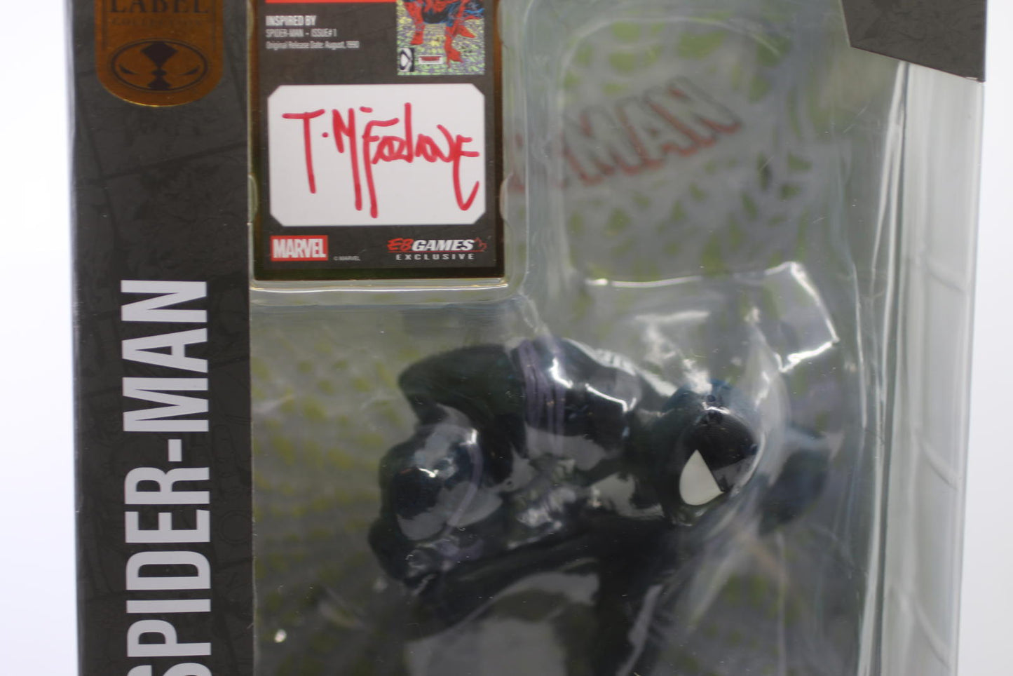 McFarlane Toys Spider-Man Black Suit Gold Label – Autograph EB Games Exclusive