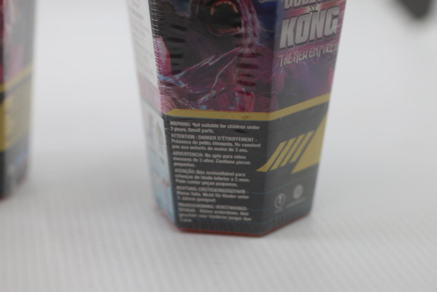 Red Godzilla X Kong The New Empire Mini Surprise Monster Hollow Earth Crystal