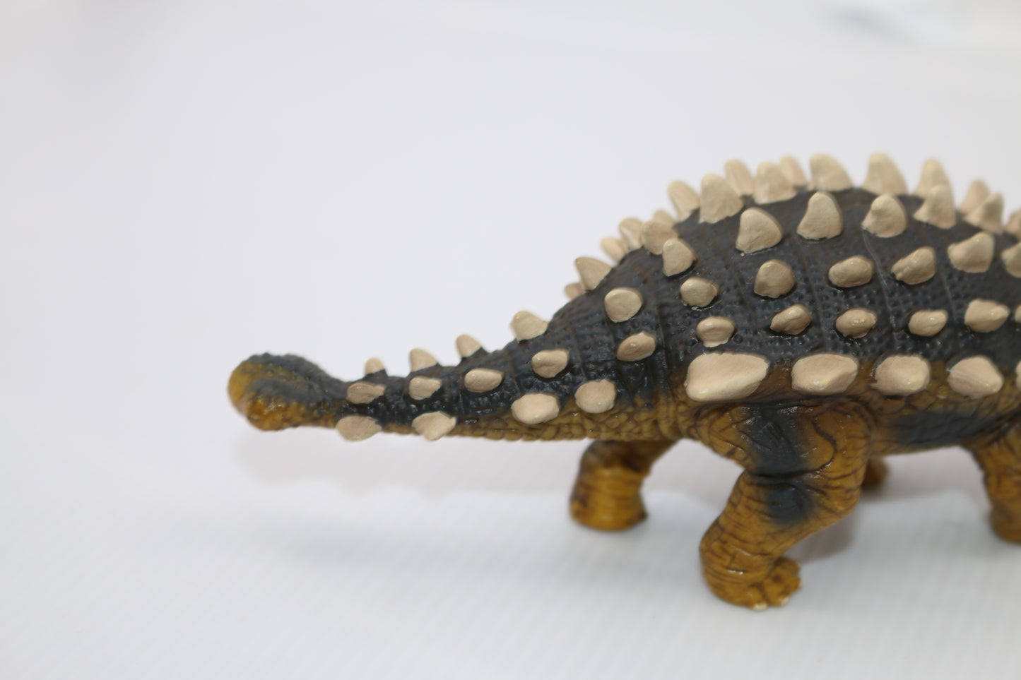 Schleich Saichania Dinosaur Figure Toy Prehistoric Collectible Ankylosaurus 2011