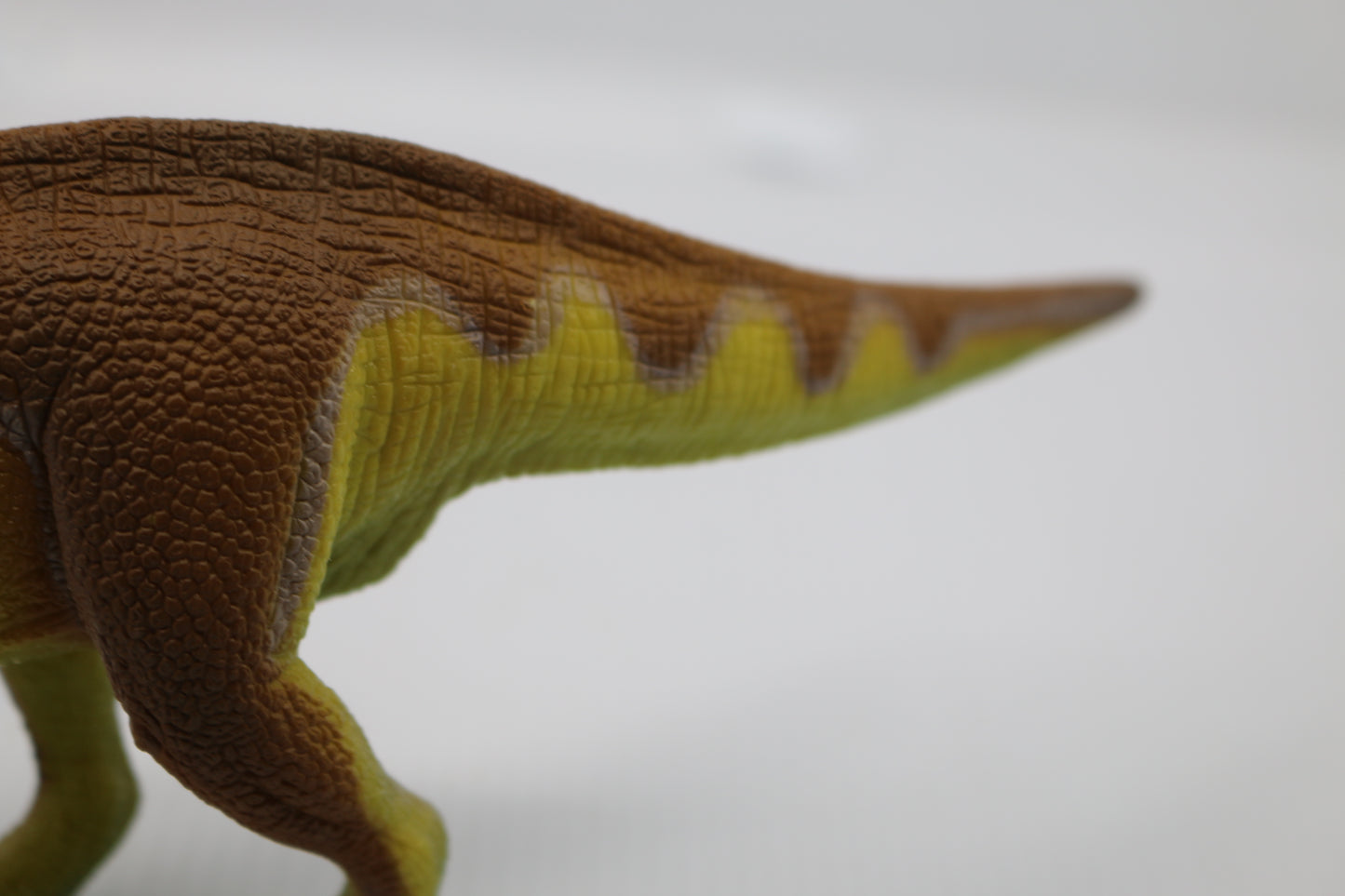 Schleich Parasaurolophus 73527 HTF Dinosaur Brown Figure Prehistoric Figure 2011