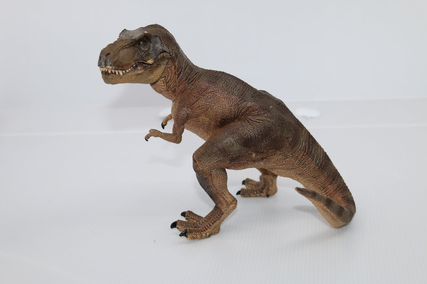 Tyrannosaurus Rex Dinosaur Figure Toy Papo 2005 T-Rex with Moving Jaw PVC Figure