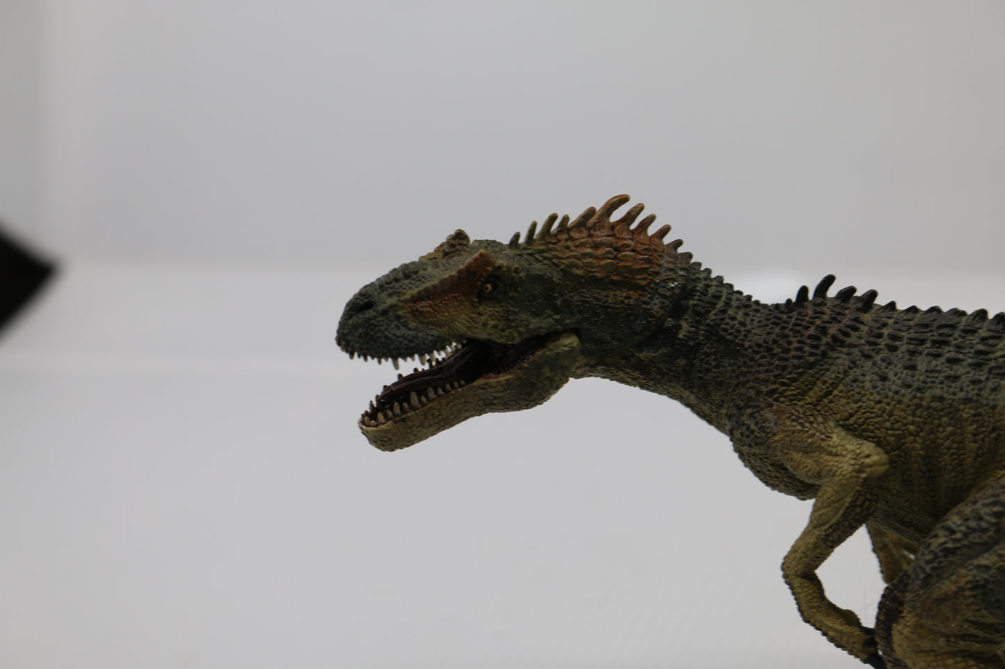 2008 Papo 55016 Allosaurus Dinosaur Figure Animal Toy Allosauridae Allosaurinae