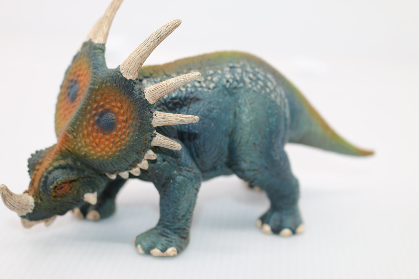 Schleich Styracosaurus Green Detailed Dinosaur Toy Figure 14526 Retired 2012