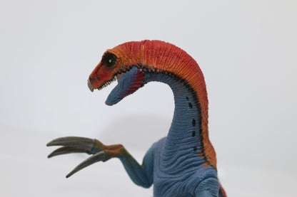 SCHLEICH 2013 Therizinosaurus D-73527 Dinosaur Prehistoric Figure toy Red Blue