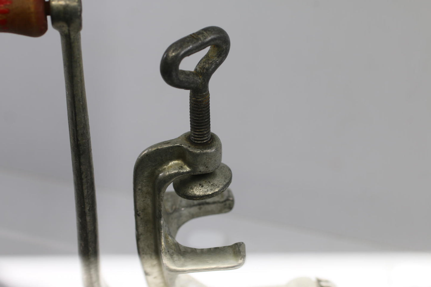 Vintage Harper “Beatrice” Manual Meat Grinder No. 381 England Metal Clamp Style