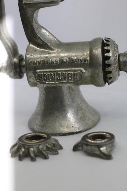 Vintage Harper “Beatrice” Manual Meat Grinder No. 381 England Metal Clamp Style