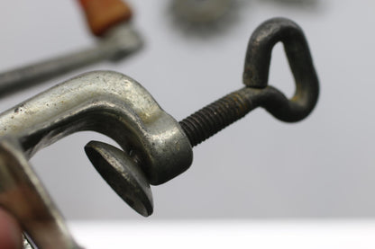 Vintage Harper “Beatrice” Manual Meat Grinder No. 381 England Metal Clamp Style