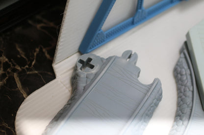 Thomas & Friends TrackMaster Train Track Set with Engine Shed