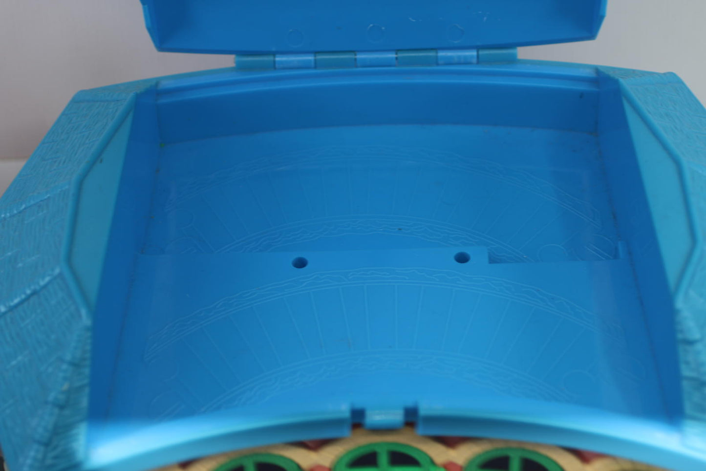 Thomas & Friends TrackMaster Train Track Set with Engine Shed