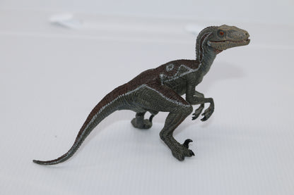 Papo Velociraptor Dinosaur Figure Prehistoric Collectible Jurassic Park Jaw Open