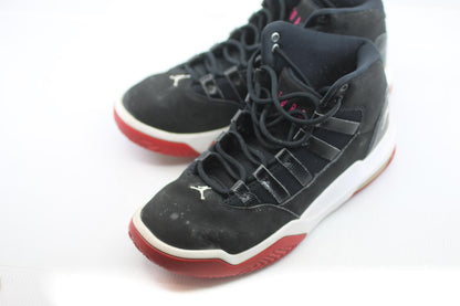 Jordan nike aik max aura basketball shoes Black youth US5.5Y