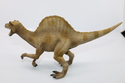 Schleich's gorgeous tan on tan Spinosaurus dinosaur model D-73527