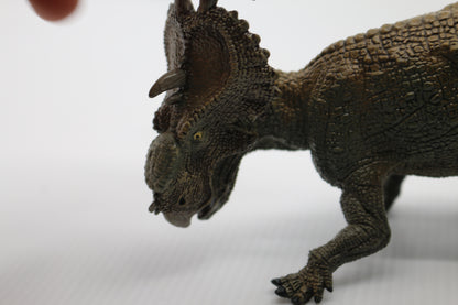 Rare Retired 2009 Papo Pachyrhinosaurus Dinosaur Figure Model Replica Dino Toy