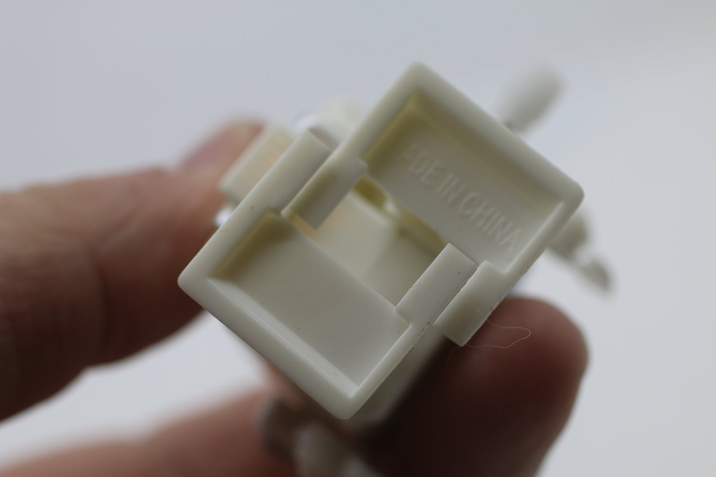 Galaxy Robot Plastic Wind Up Walker Toy Figure Ja Ru Blue White 2-1/4"