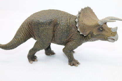 Papo Triceratops Dinosaur Toy Figure Rare 8.5”long 5” High