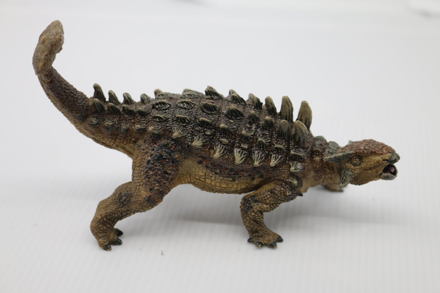 Papo Dinosaur Figurine Ankylosaurus. 🦖 5.5 Inch Long 3.5 Inch Tall 1907 Model