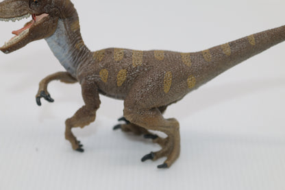 SCHLEICH D-73527 DINOSAUR VELOCIRAPTOR 9'' PVC FIGURE FIGURINE PREHISTORIC