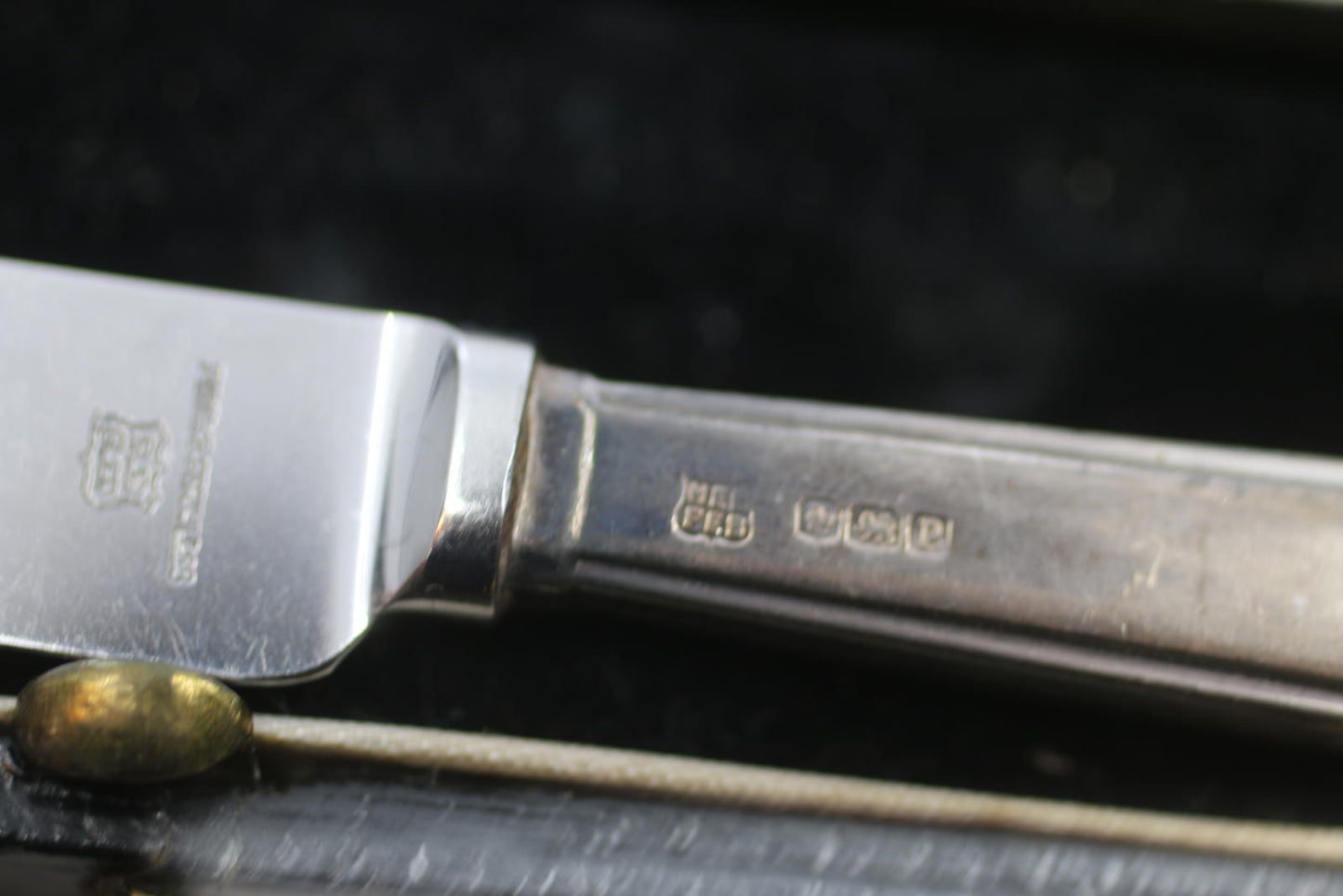 Vintage EPNS Silver Plate & Pirus Stainless Butter Knife Set 6 Pc Original Case