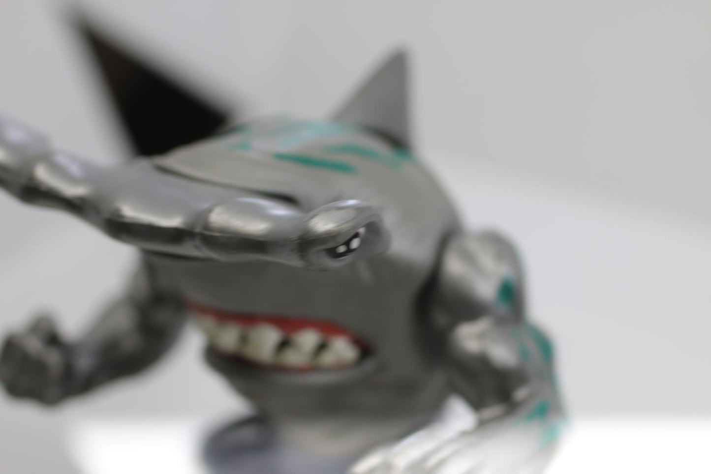 Vintage Mattel 1994 Street Sharks “Jab” Hammerhead Shark Action Figure toy