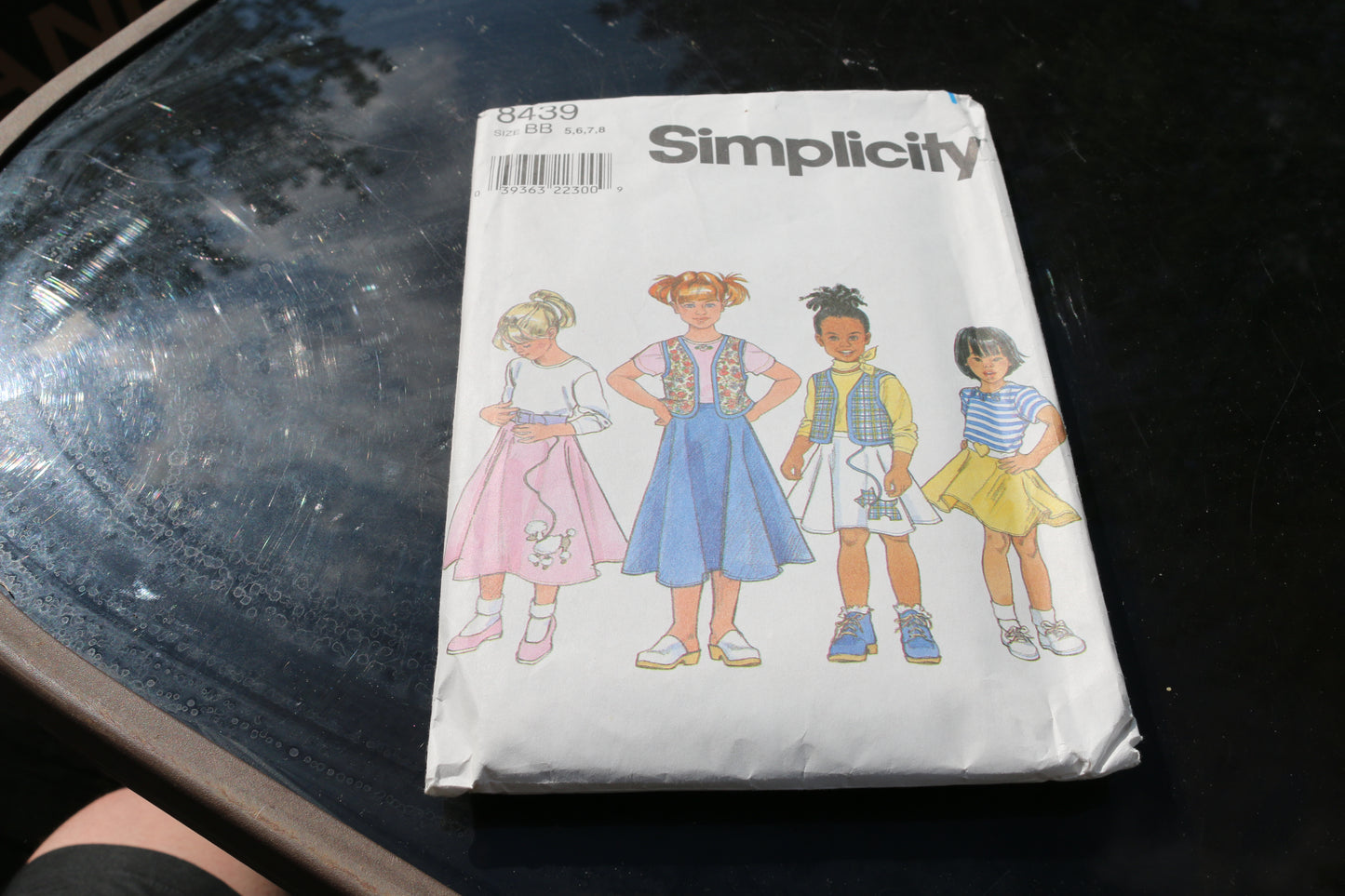 Simplicity 8439 Sewing Pattern from 1998. Girls Flared Skirt, Vest and Knit Top.