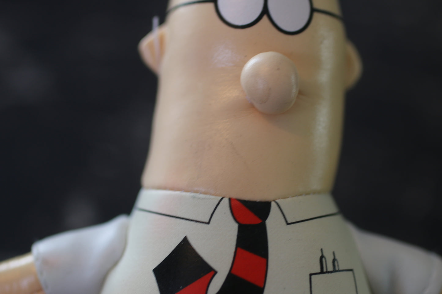 Good Stuff Corp. Dilbert Plush Leather Doll 8” Can Hang W/ Window Stick On w/ tag