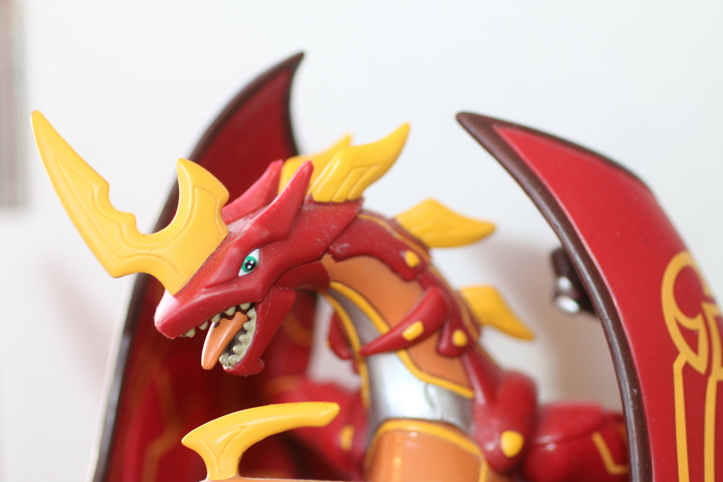 Bakugan Dragonoid 9" Action Figure Statue Fire Base Red 2009 Spin Master RARE