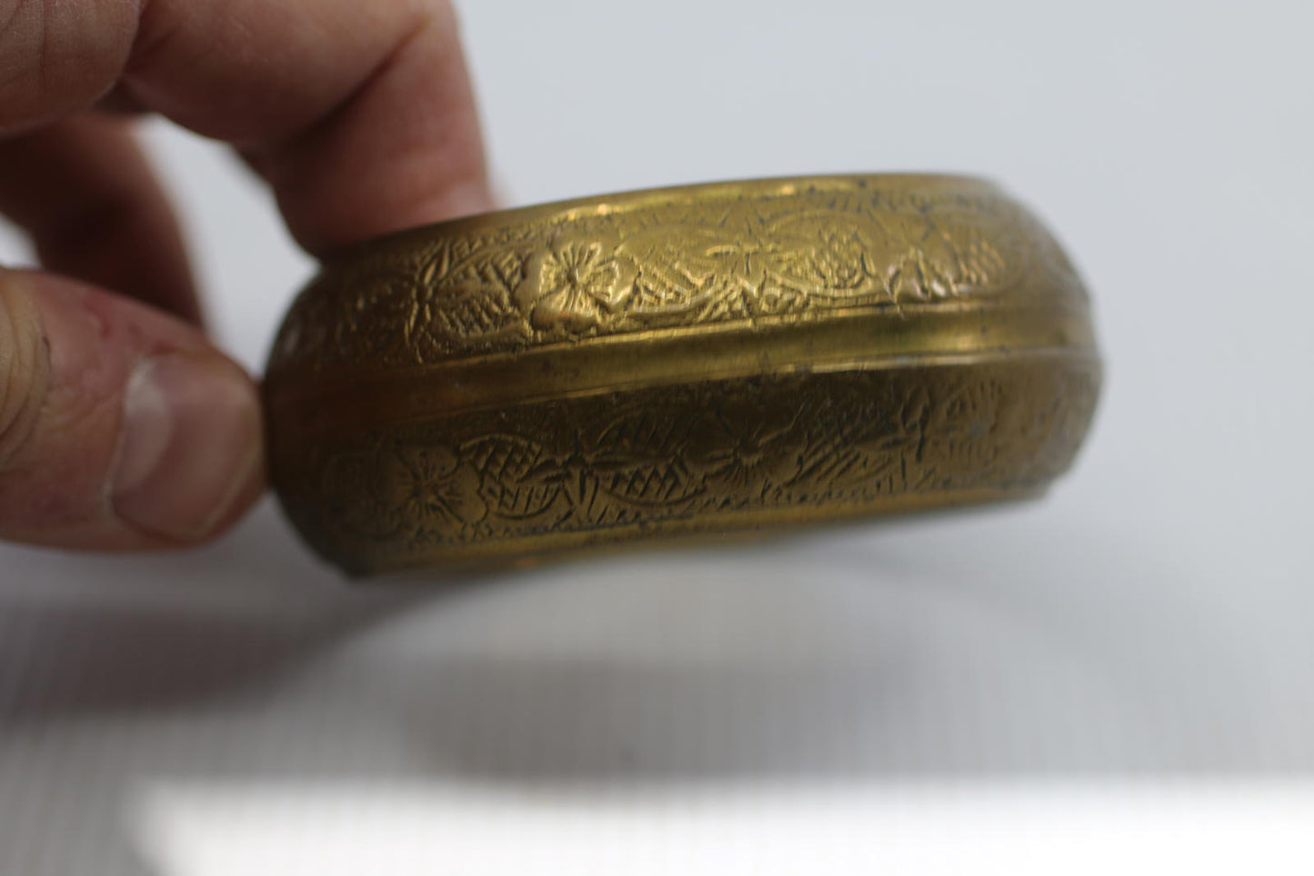 Vintage Gold tone Floral Engraved Bangle Bracelet Jewelery