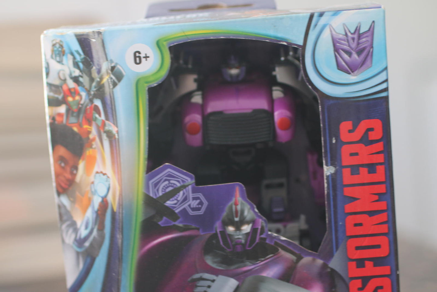 Transformers EarthSpark Deluxe Class Chaos Terran Aftermath 5" Robot In box