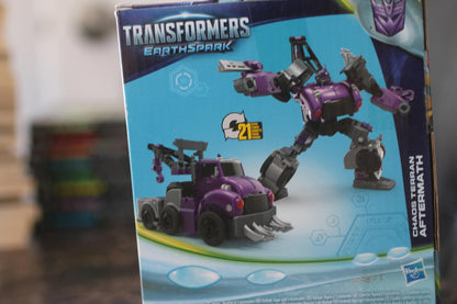 Transformers EarthSpark Deluxe Class Chaos Terran Aftermath 5" Robot In box