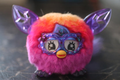 Pink/Purple Talking Ferby Ferbling Mini Crystal 2013 Rare TOY PLUSH FIGURE